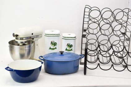 Group of Assorted Kitchen Articles
