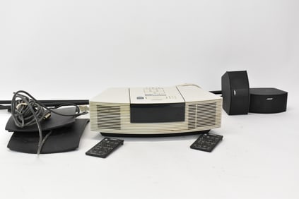 Vintage Bose Wave Radio CD Player