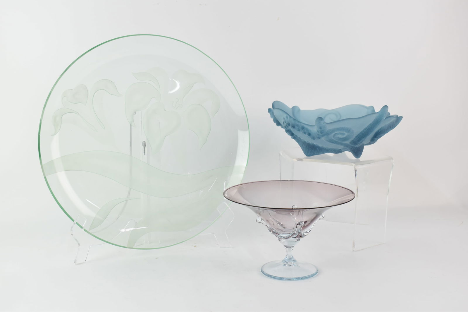 Group of Three Modern Art Glass Pieces (1 of 10)