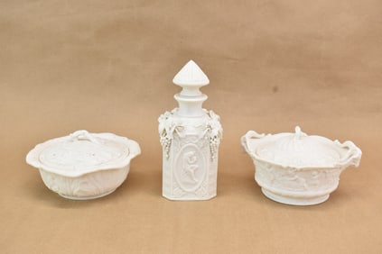 Minton Parian Putti Decorated Covered Bowl