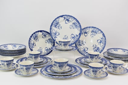 Myott Chelsea Garden Porcelain Dinner Service