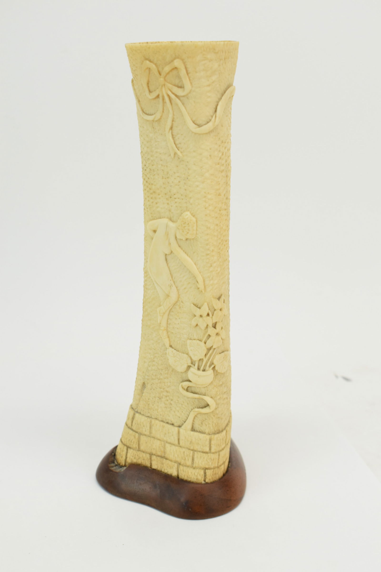 Rare Find Carved Bone Art Nouveau Vase: Rare Find Carved Bone Art Nouveau VaseRare Find Carved Bone Art Nouveau Vase. Used condition, 9 1/4" tall x 3" x 3 1/2" at base