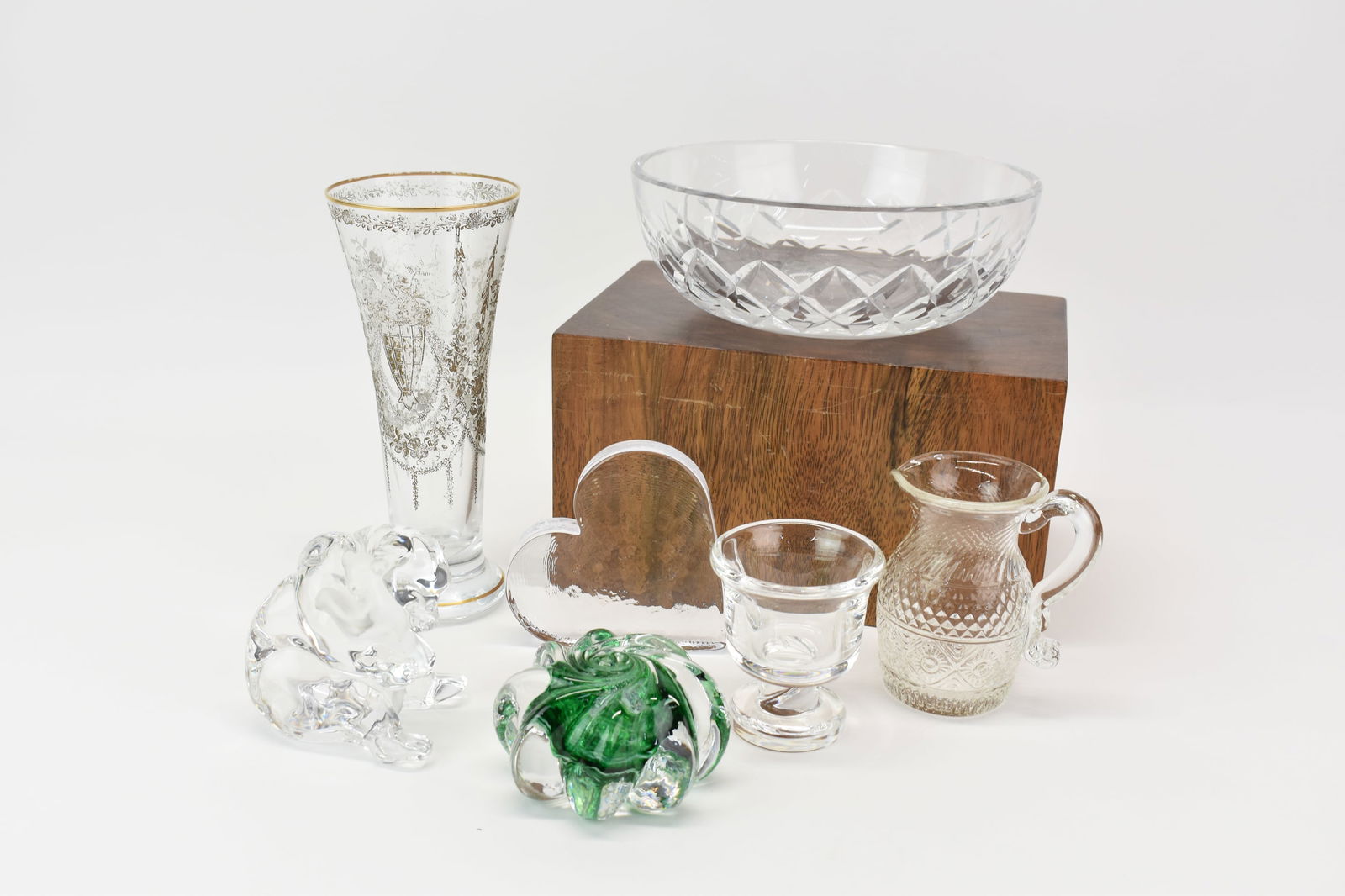 Group of Assorted Glass Table Articles (1 of 11)