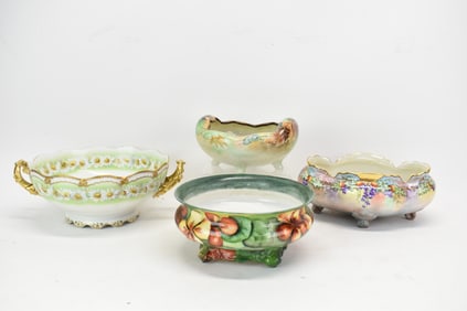 Antique T & V Limoges Daisy Decorated Center Bowl