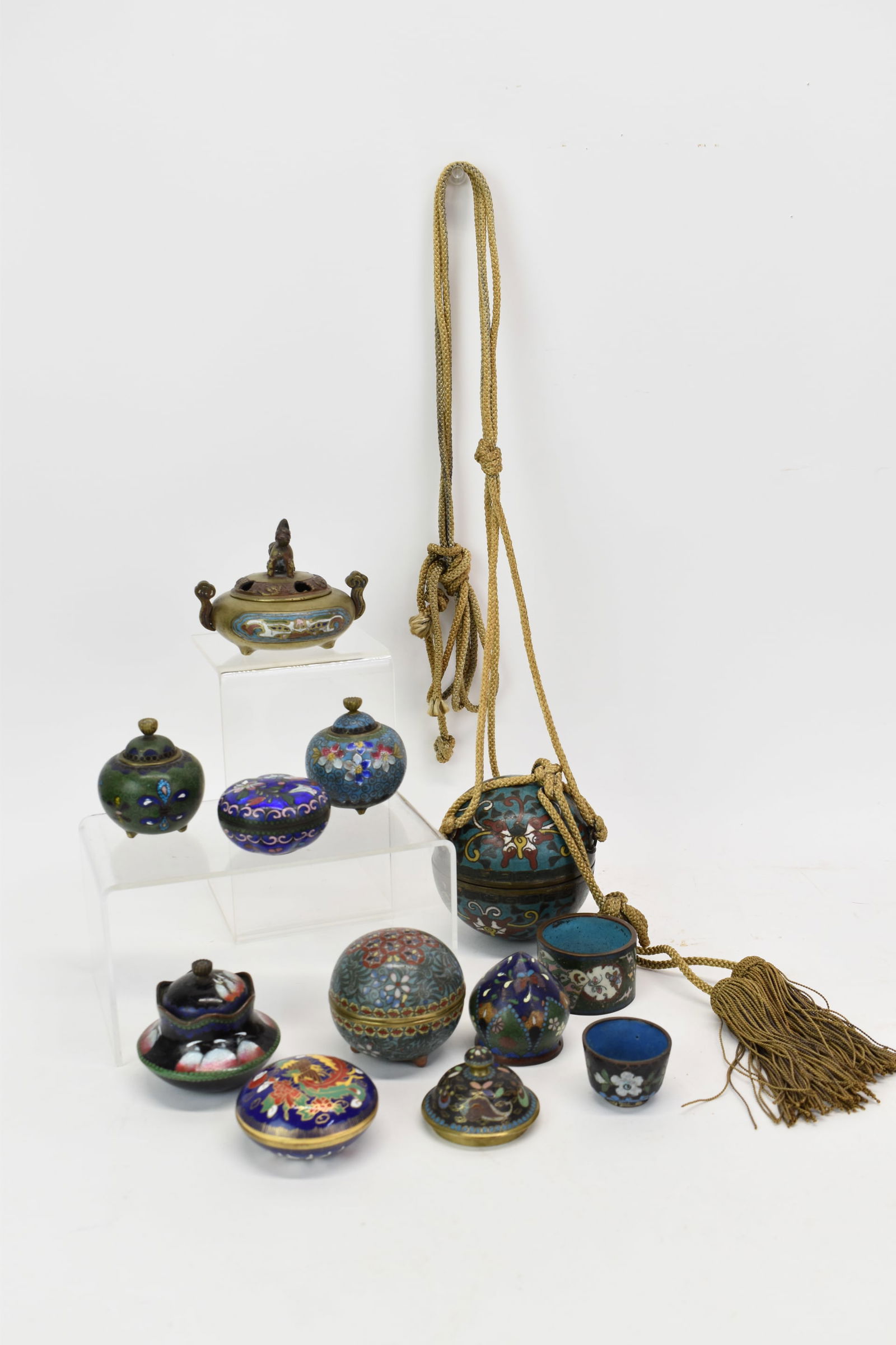Group of Assorted Asian Cloisonné Table Articles (1 of 7)