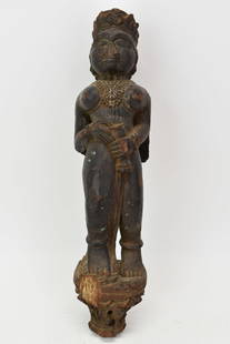 Antique Wooden Carved Architectural Figure of Deity: Antique Wooden Carved Architectural Figure of DeityAntique Wooden Carved Architectural Figure of Deity. Used condition, wear, worn, losses. 14 1/2" tall x 3 1/2" x 4"