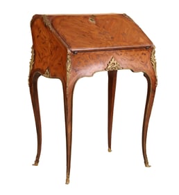 Louis XV Marquetry Bureau en Pente