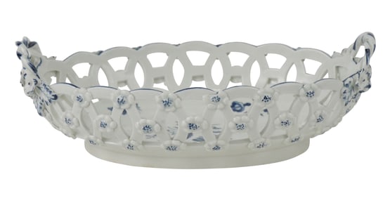 First Period Worcester Gilliflower Pattern Reticulated Porcelain Basket