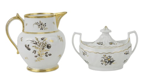 Chamberlain Worcester Covered Sugar Bowl