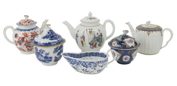 Six Worcester Porcelain Table Articles