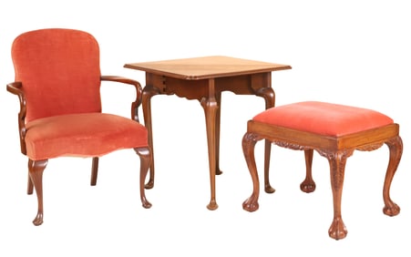 Queen Anne Style Mahogany Handkerchief Table