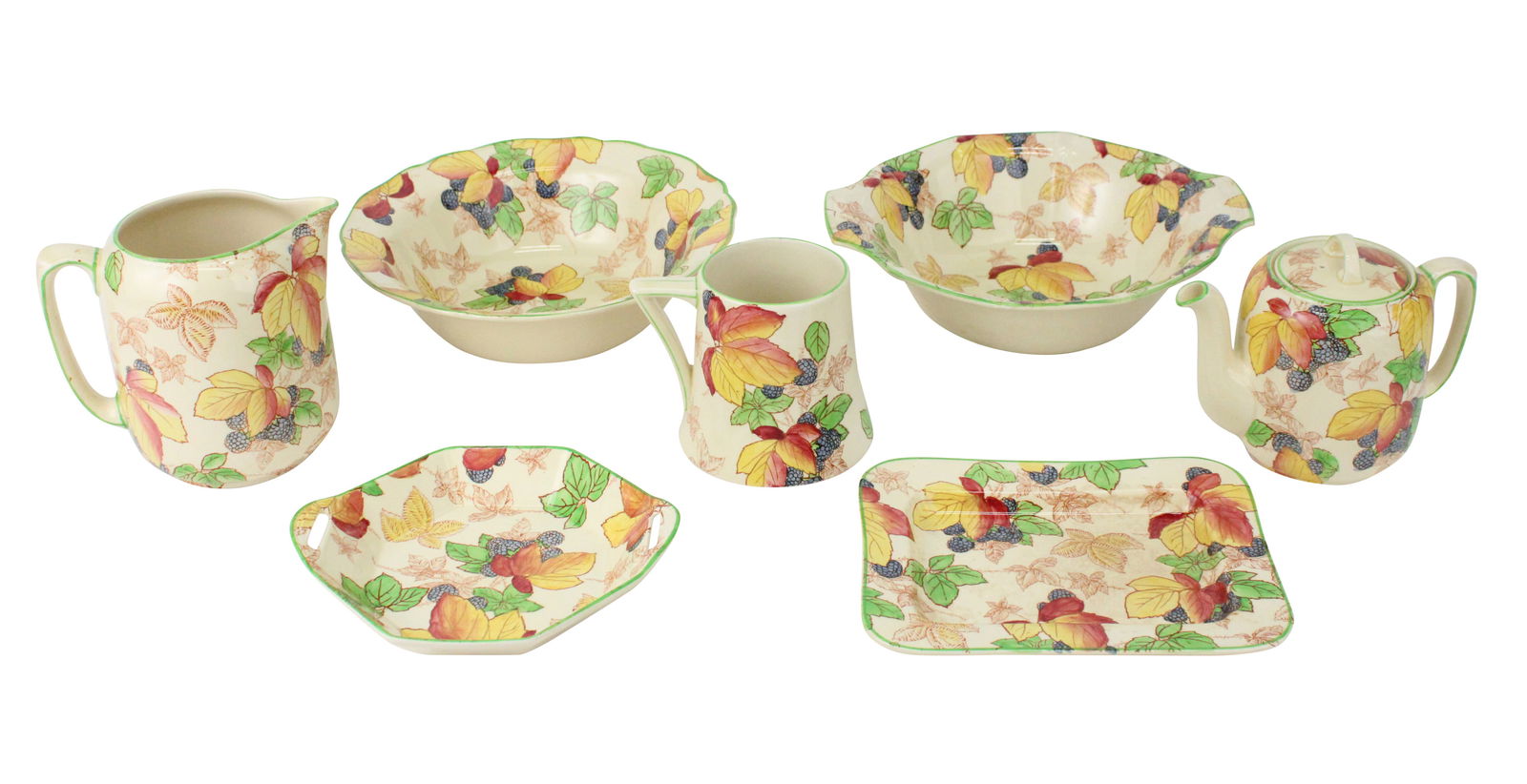 Royal Doulton "Blackberry" Pattern Dinnerware (1 of 8)