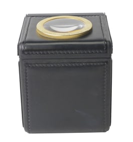 Leather Clad Battery Powered Watch Winder