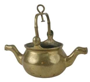 Northern European Lavabo Twin-Spouted Vessel