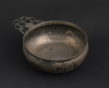 Saunders Pitman Coin Silver Keyhole Porringer
