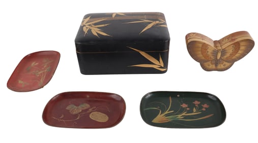 Japanese Gold Lacquer Butterfly-Form Box