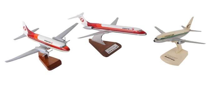 Frontier Airlines Professional Grade Airplane Models