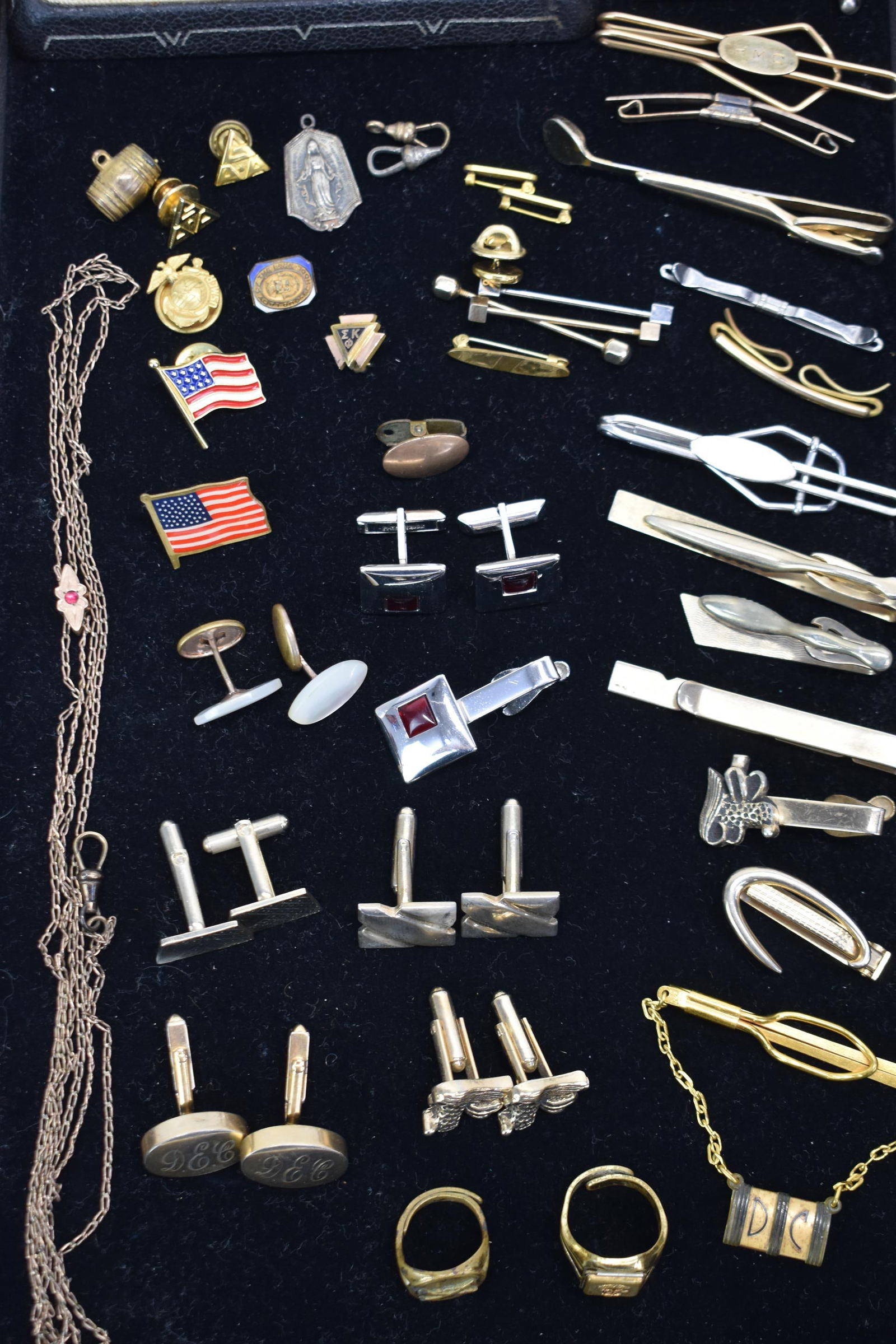 Group of Assorted Gentleman's Jewelry and Accessories (1 of 11)