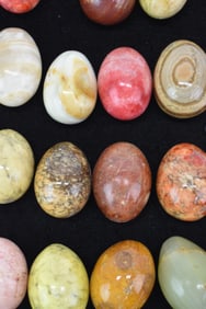 Group of 15 Assorted Hardstone Eggs