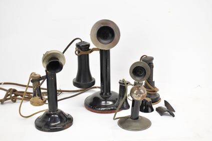 Deveau Stanley Patterson Candlestick Phone