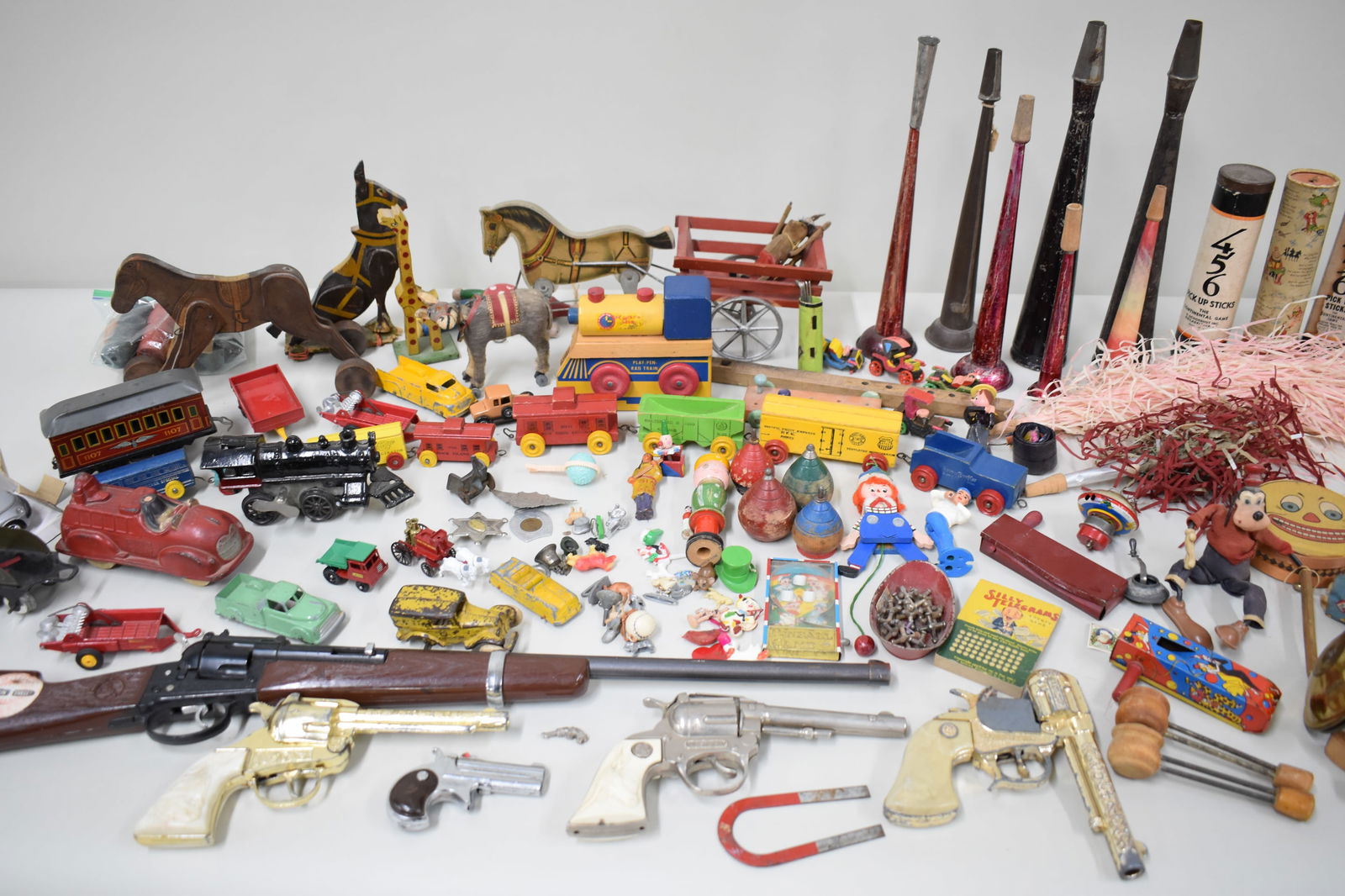 Vintage Group of Assorted Toys, Metal Cars, Noise Makers (1 of 12)