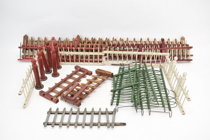 Group of Assorted Putz Christmas Fencing