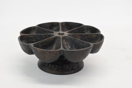 Vintage Iron Star Nail Revolving Cup