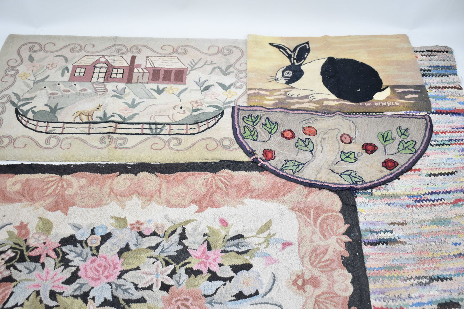 Vintage Group of Five Assorted Hooked Rugs (1 of 7)