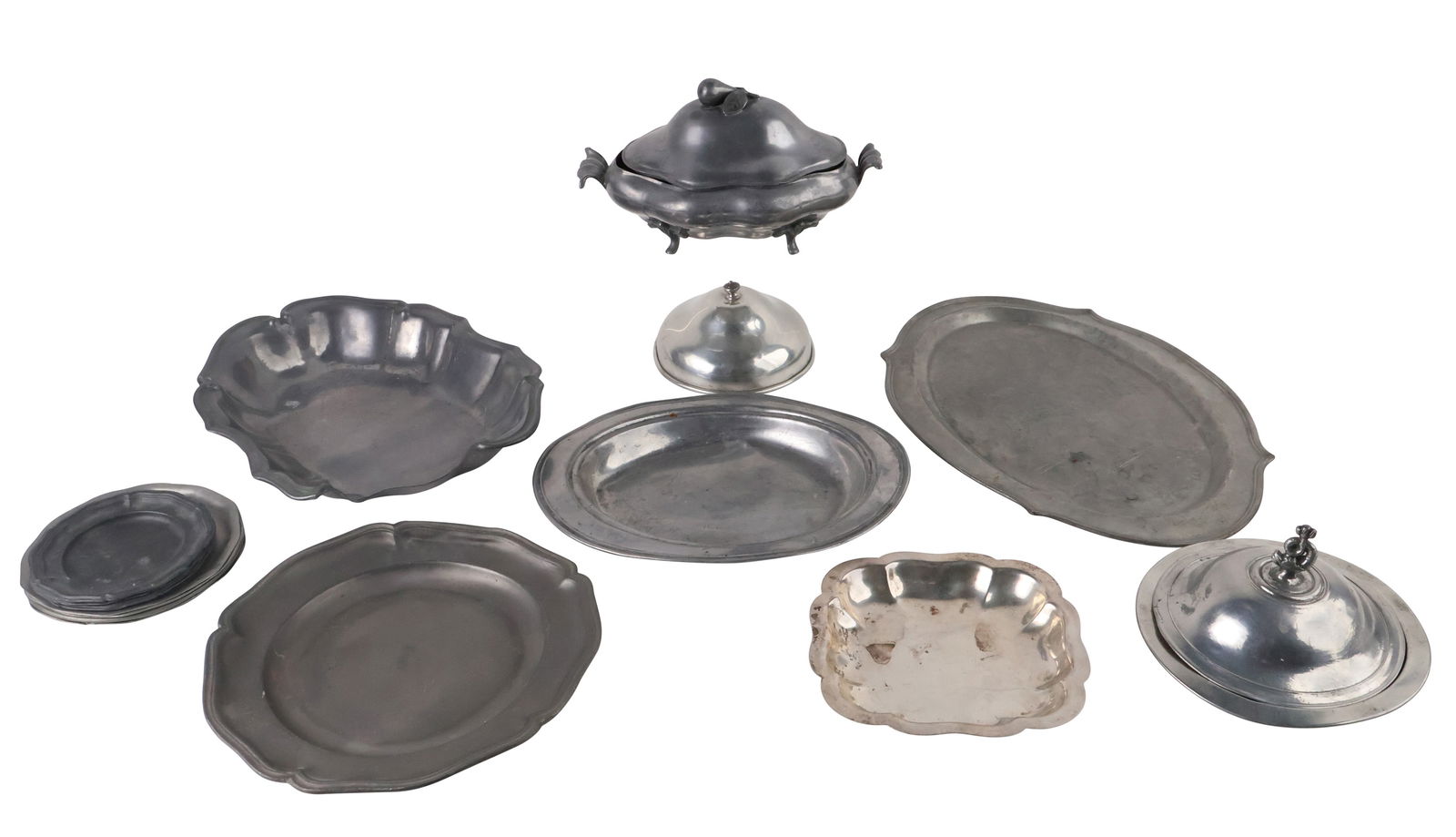 Fifteen Pewter Table Articles (1 of 12)