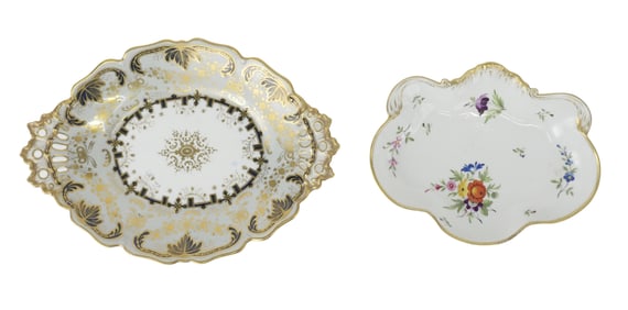 Chamberlain Worcester Footed Oval Plate
