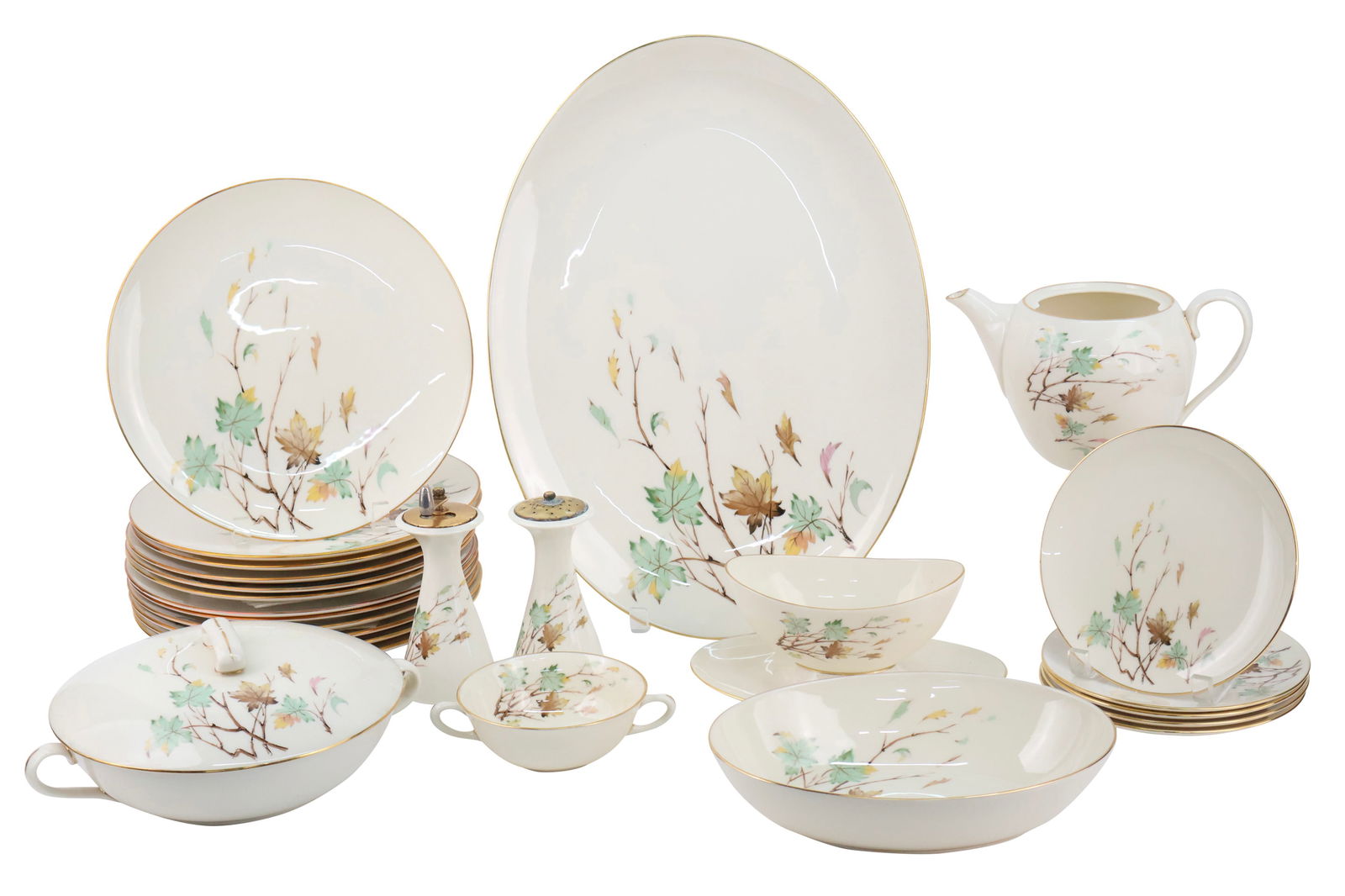 Lenox "Westwind" Pattern Dinner Service: Lenox "Westwind" Pattern Dinner ServiceComprising, 12 dinner plates, 12 luncheon plates, 12 salad plates, 12 dessert plates, 12 fruit bowls, 12 saucers, 12 boullion cups, 12 teadcups, 4 oval platters,