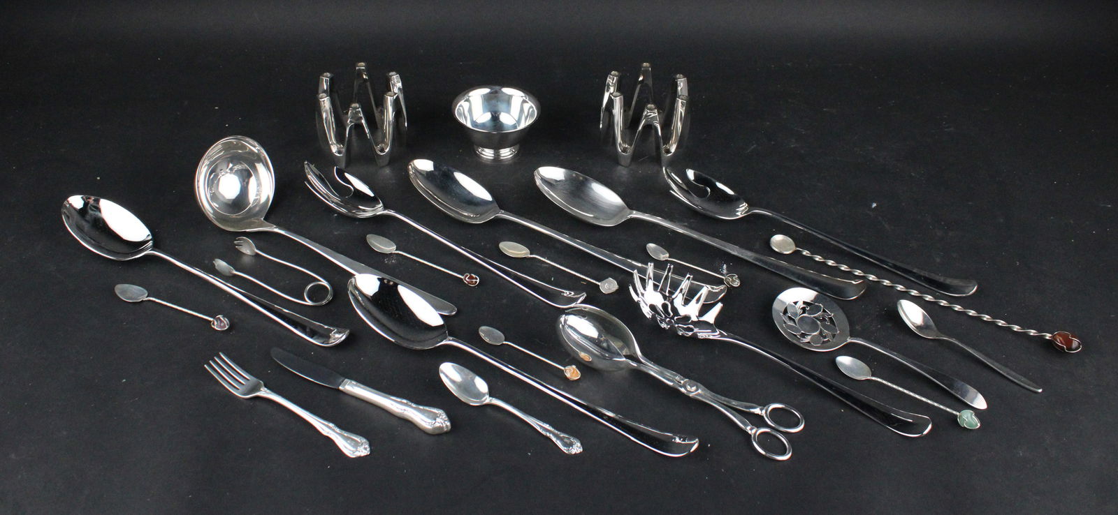 Nine Modern Silver Plated Long Handled Hostess Ware (1 of 13)