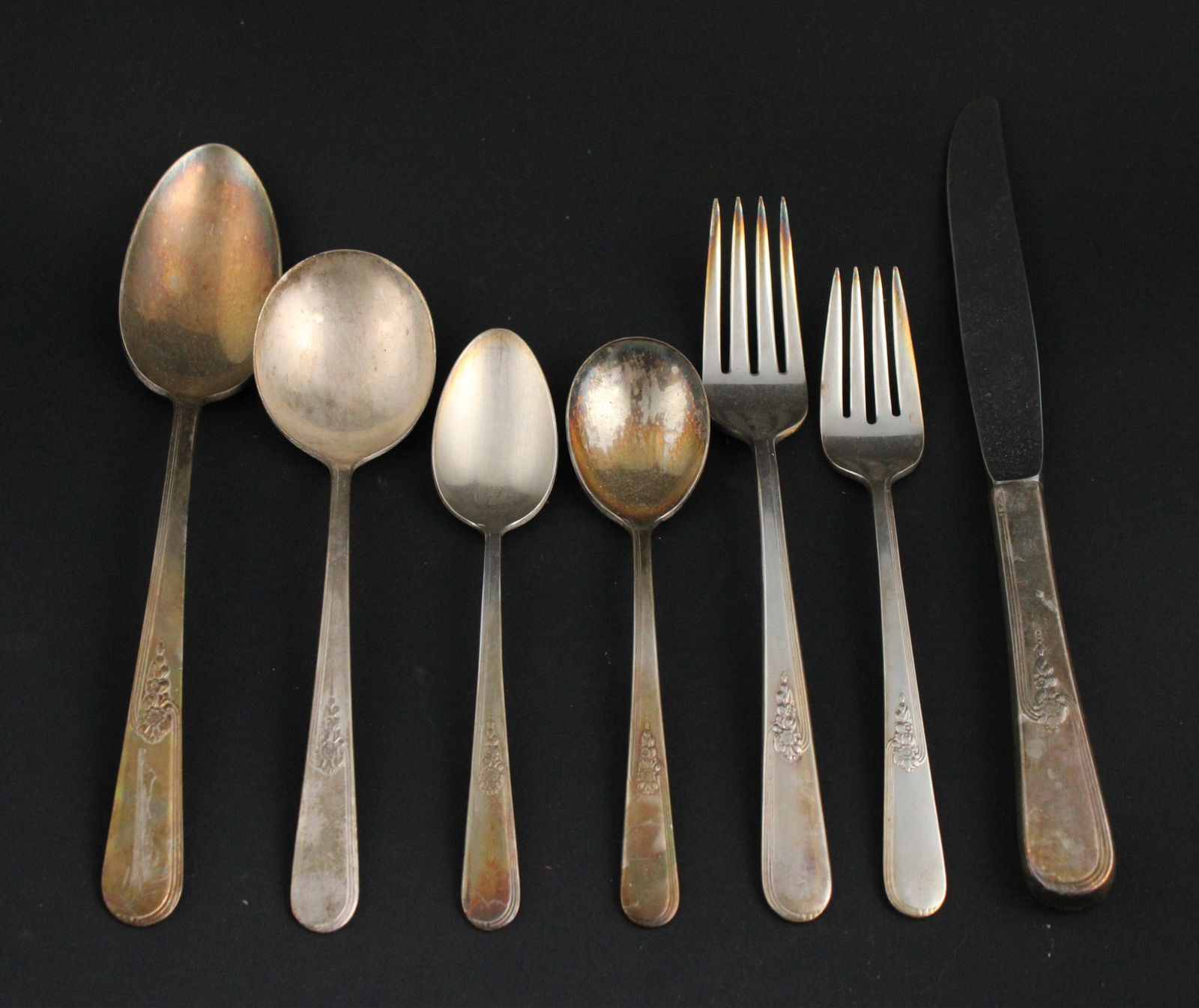 Holmes & Edwards Silver Plated Flatware Service (1 of 8)