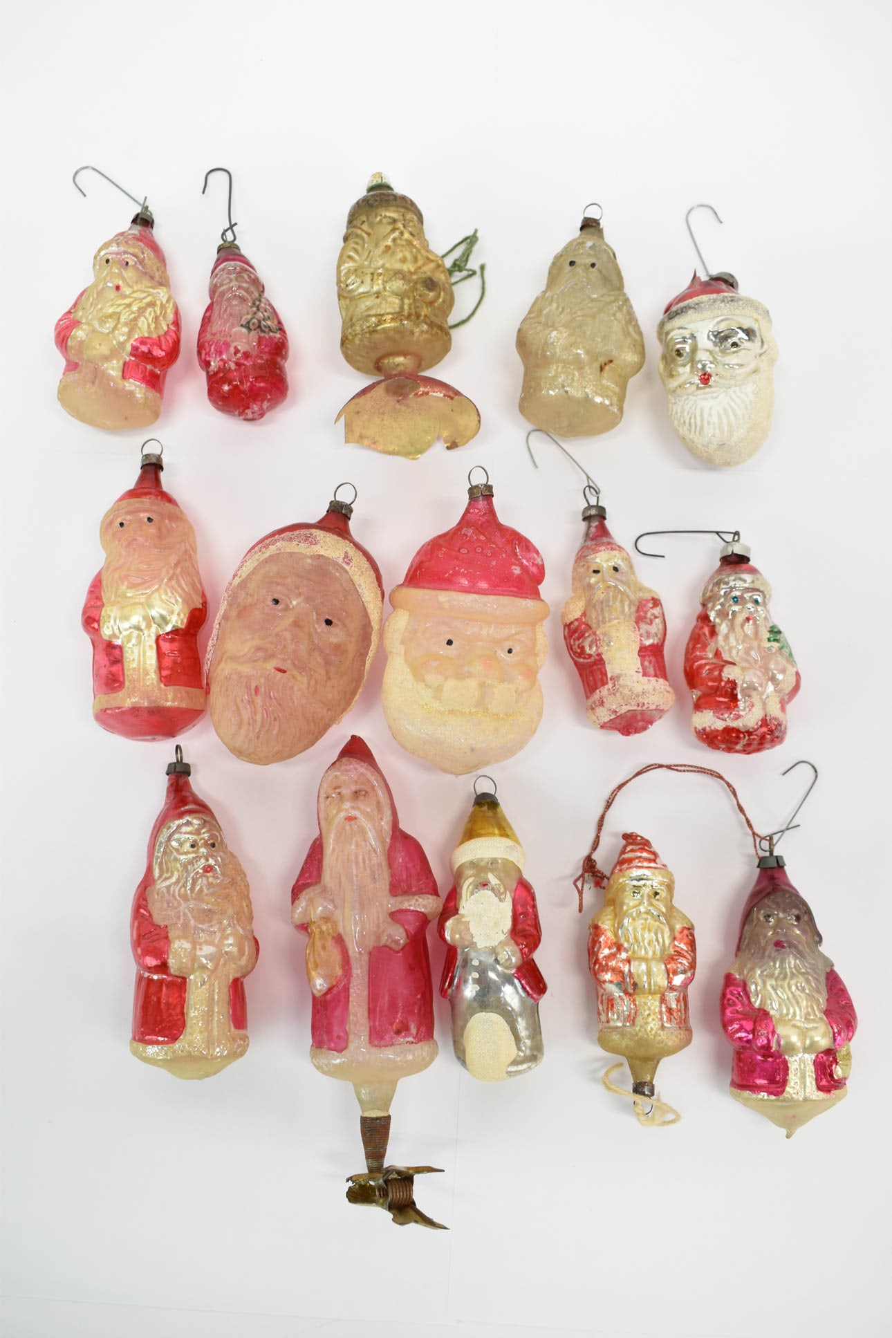 Group of 15 Assorted Glass Santa Claus Ornaments (1 of 12)
