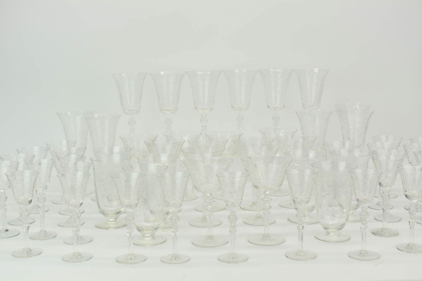 Group of Rock Sharpe Crystal Stemware (1 of 16)