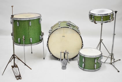 Vintage Radio King Drum Set