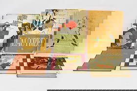 Group of Assorted Henri De Toulouse-Lautrec Books: Group of Assorted Henri De Toulouse-Lautrec BooksGroup of Assorted Henri De Toulouse-Lautrec Books. Used condition, wear, worn.