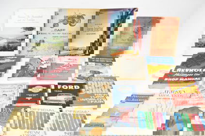 Group of Assorted New York Worlds Fair Memorabilia