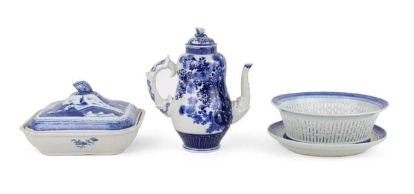 Four Chinese Blue and White Porcelain Table Articles