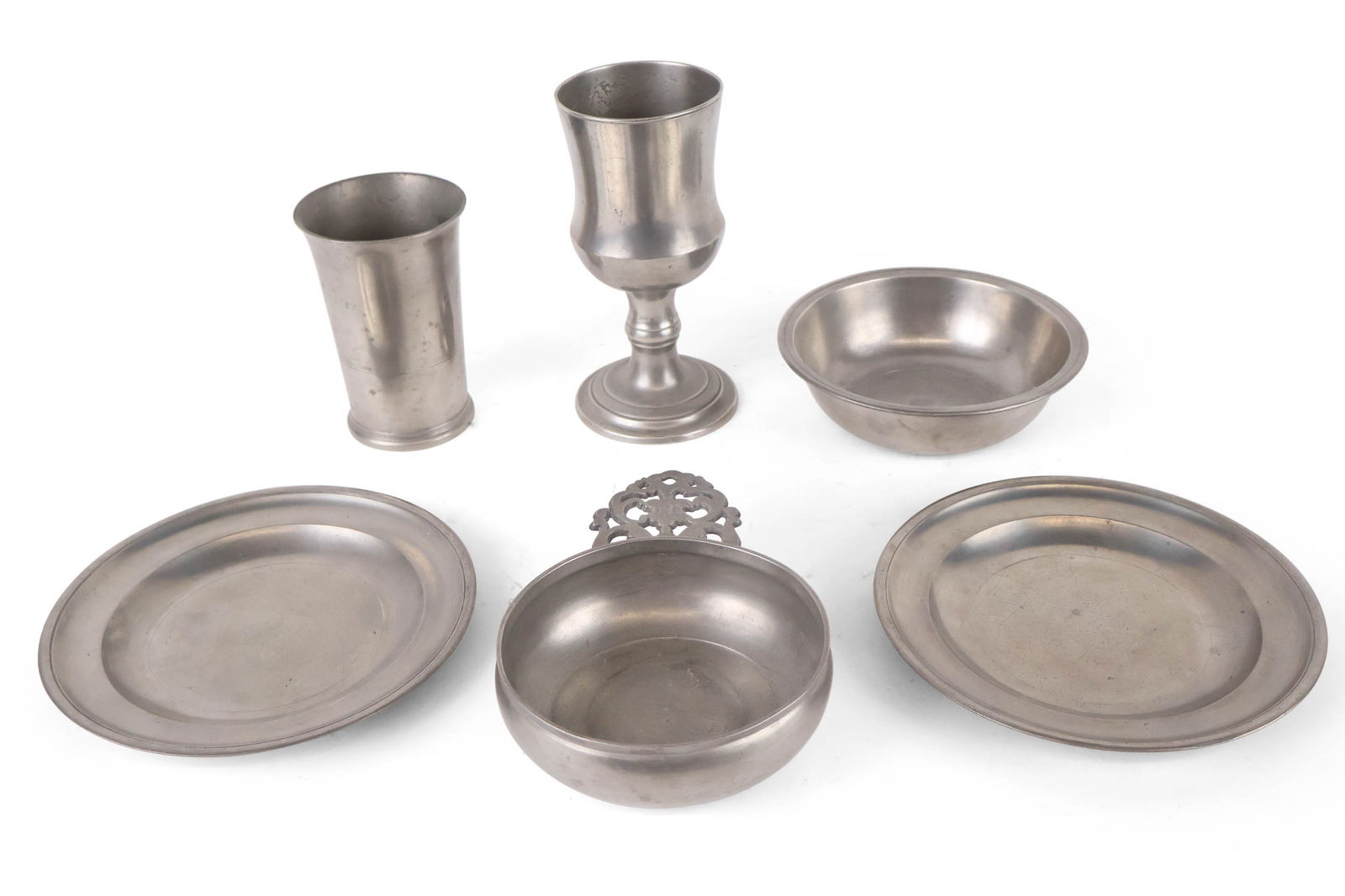 Assembled Group of American Pewter: Assembled Group of American Pewter19th C.Comprising a beaker marked by TD and SD, an unmarked goblet, a pair of Thomas D. Boardman Norwich Mould plates, Hartford CT, (1800-1810), A Hamlin marked porri
