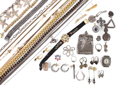 Assorted Group of Women's Jewelry