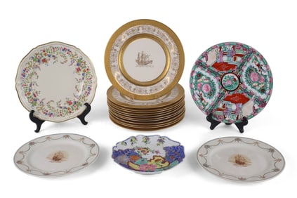 Twelve Gilt Decorated "Mayflower" Decorated Plates