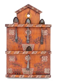 Pine Paint-Decorated Spoon Rack with Four Spoons