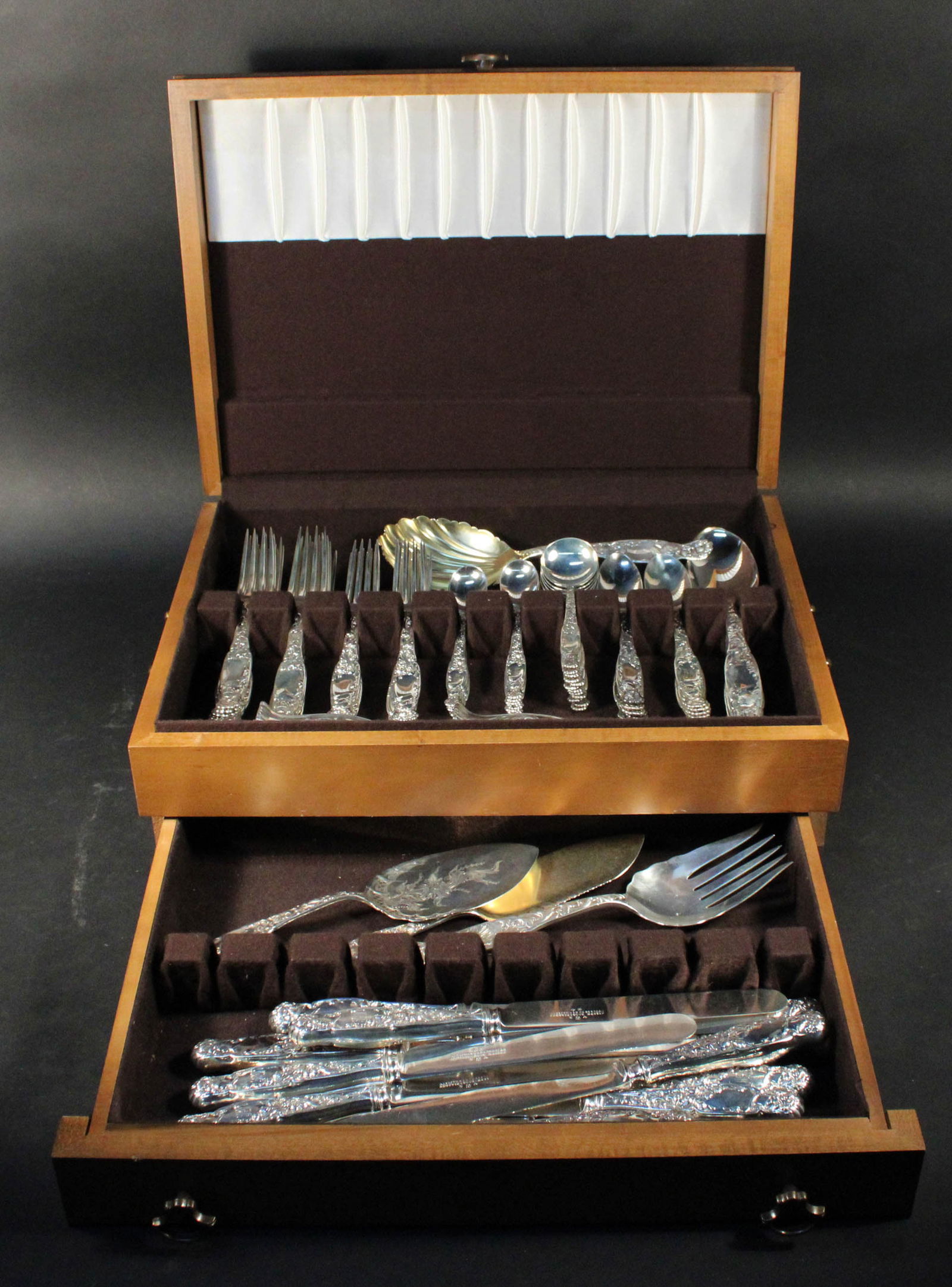 Whiting Sterling Heraldic Pattern Flatware Service (1 of 10)