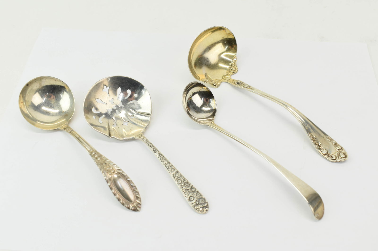 Group of Four Assorted Sterling Silver Serving Pieces (1 of 13)