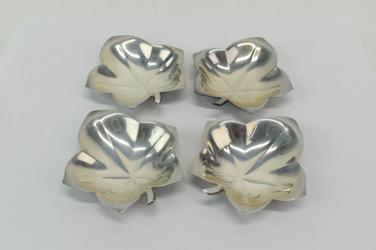 Set of Four Tiffany & Co Makers Sterling Leaf Shaped Nut Dishes (1 of 7)