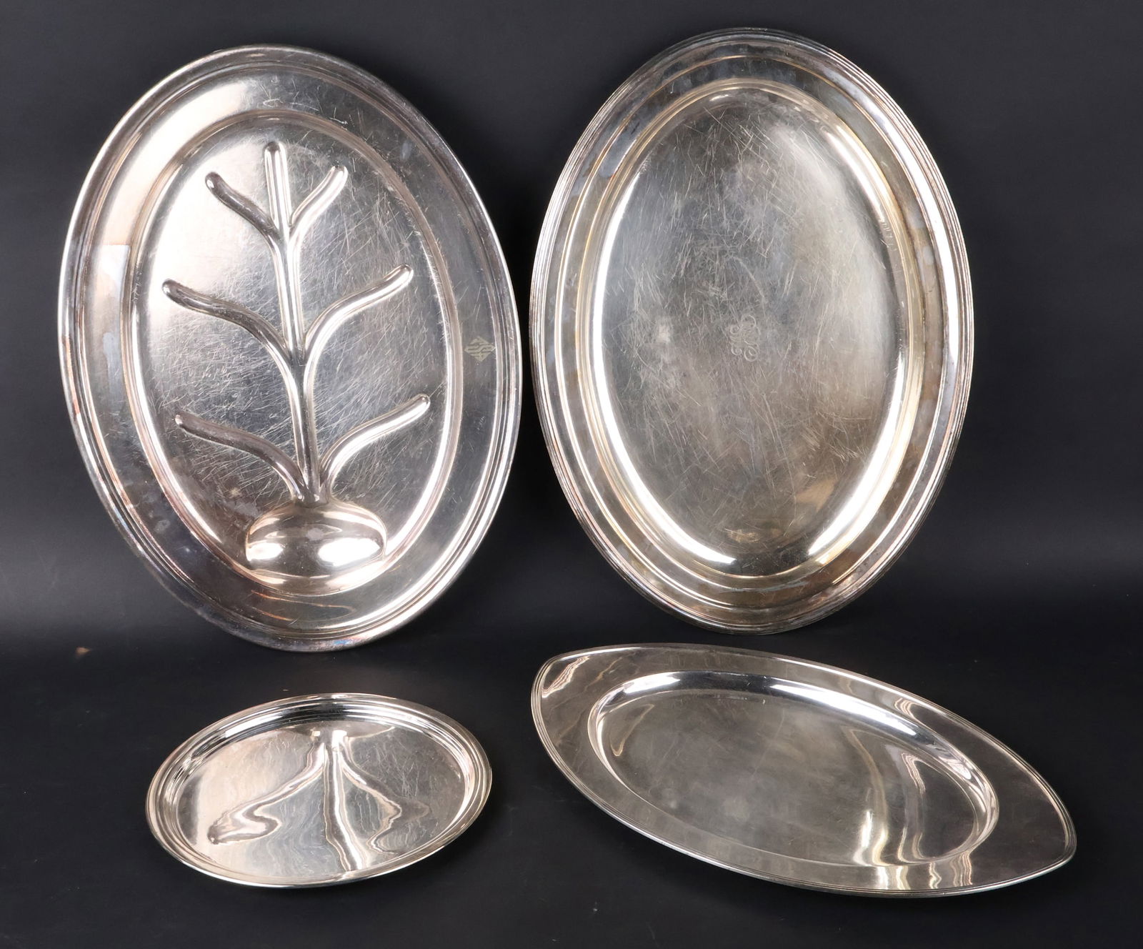 Small Tiffany Silver Plated Circular Tray (1 of 11)