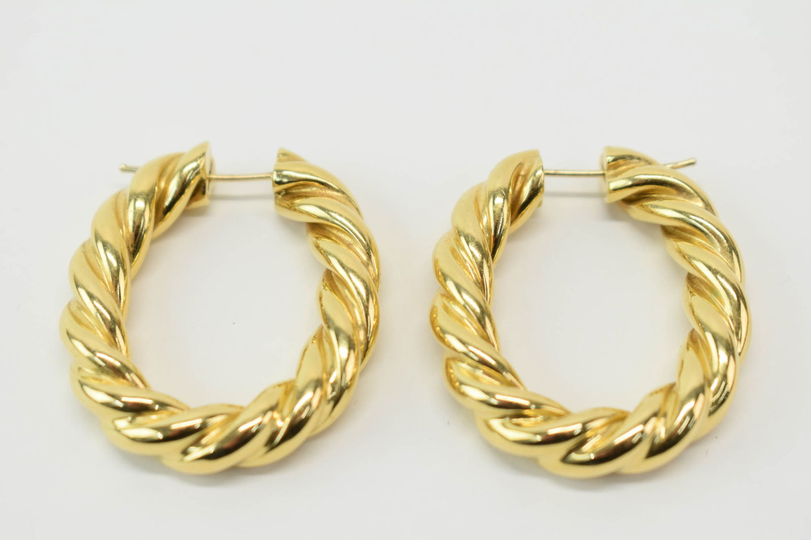18K Gold Twisted Rope Oval Hoop Earrings (1 of 6)