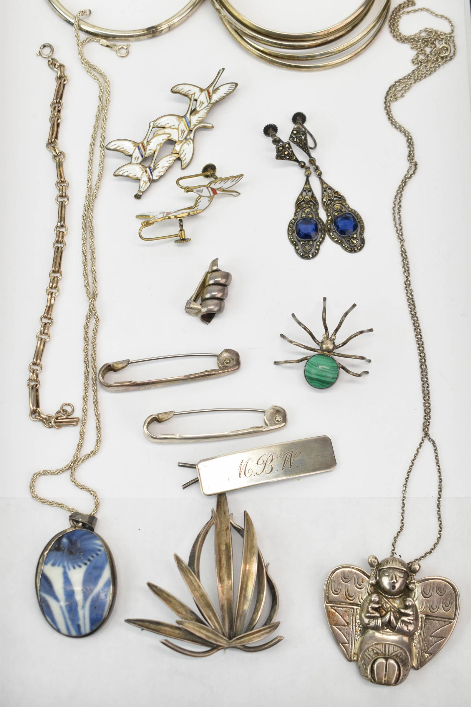 Group of Assorted Sterling Silver Jewelry Pieces (1 of 10)