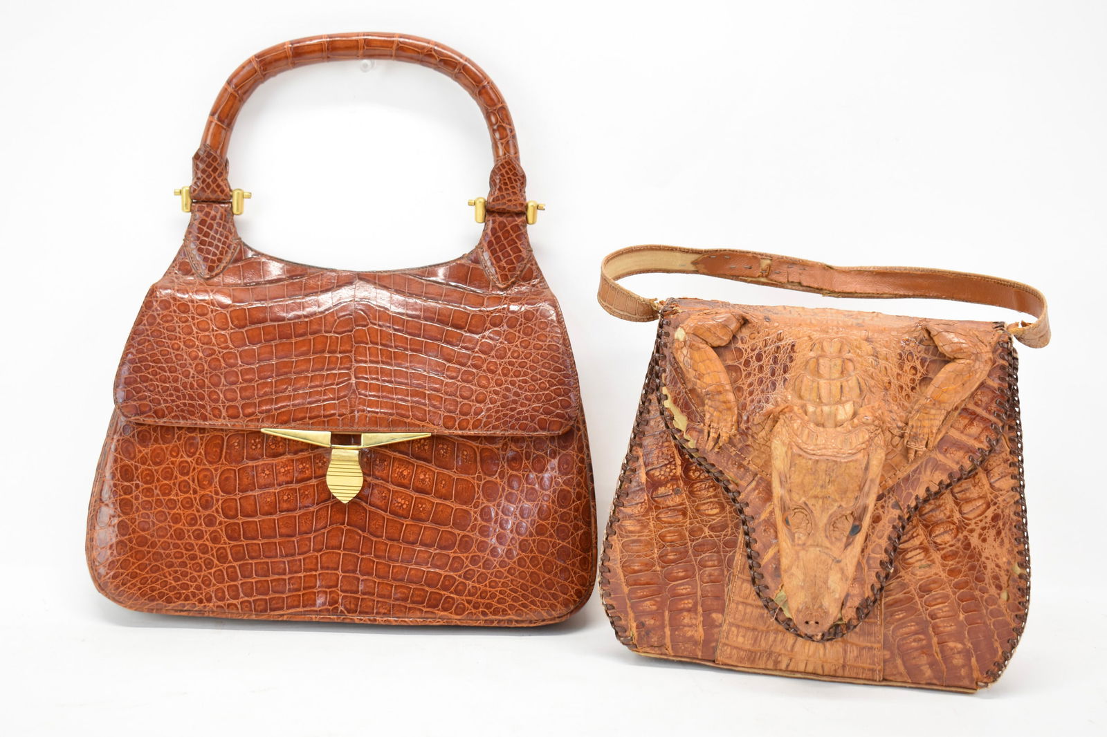 Ladies' Alligator Handbag (1 of 18)